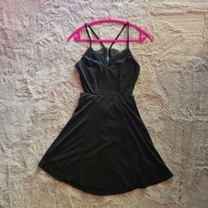 Back zip up lace skater dress